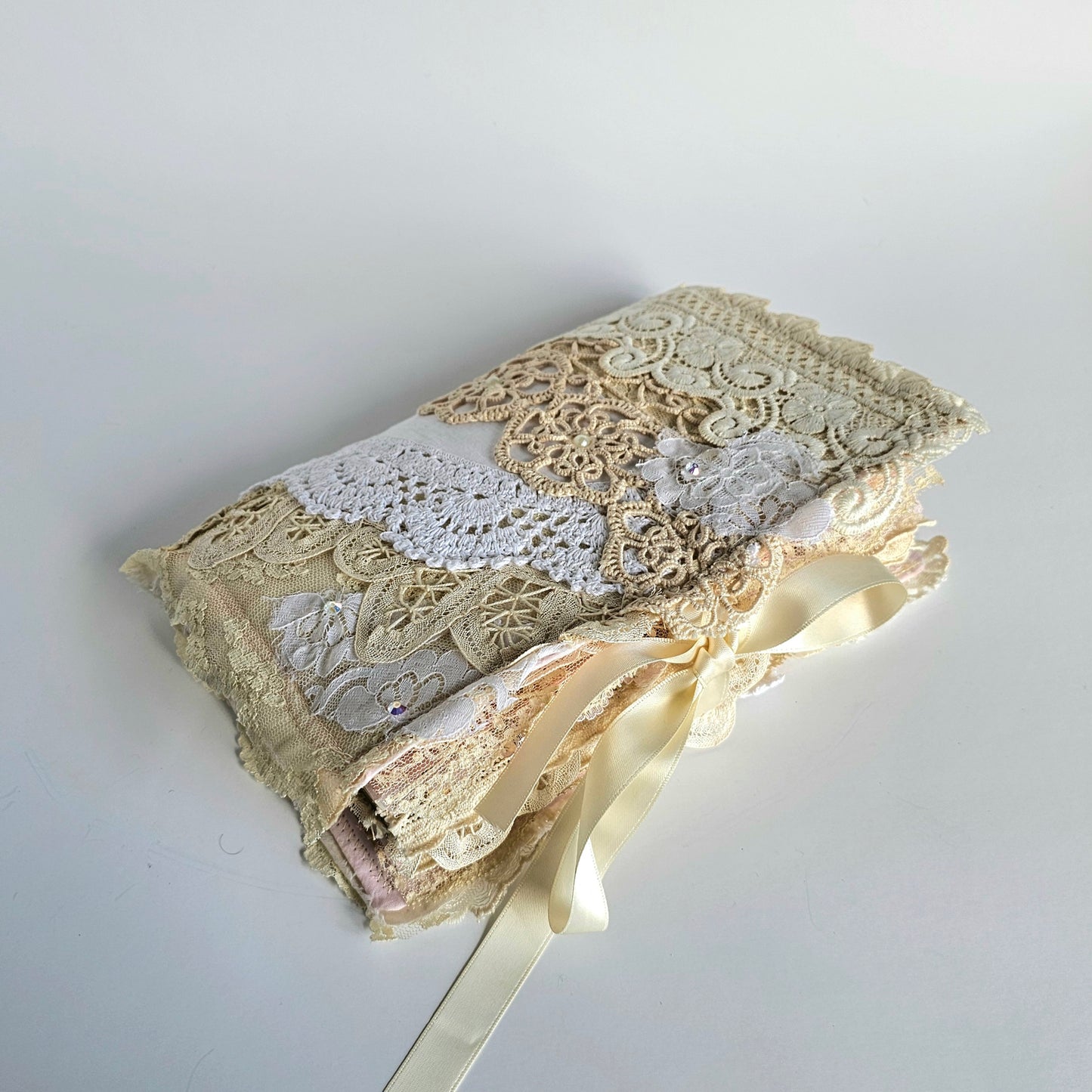 Lace and Pearl Journal